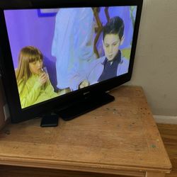 Tv With Small Table