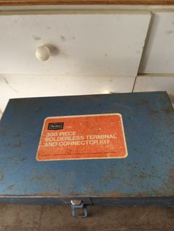 300 Piece Solderless Terminal End And Connector Kit