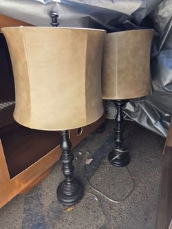Pair of Table Lamps with Tan Drum Shades
