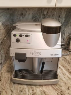 Saeco Vienna de luxe Expresso Coffee Cappuccino Machine