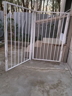 Metal Gate Door