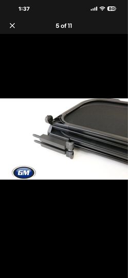 Convertible, Camaro wind deflector with logo 2016 to 2024