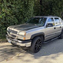 2003 Chevy Avalanche 1500