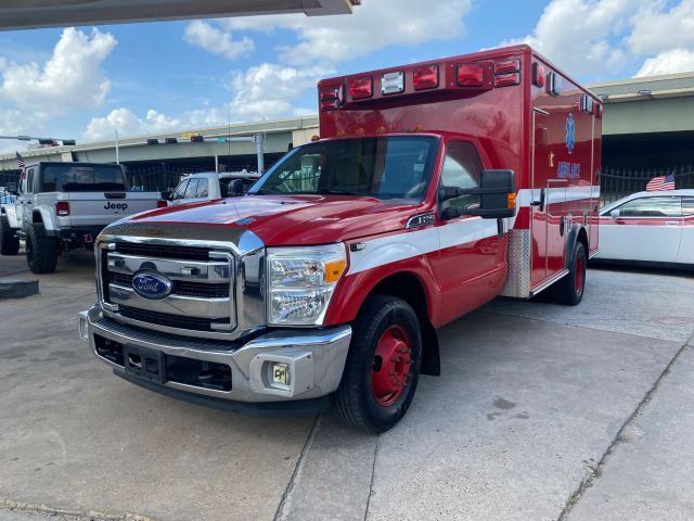 2016 Ford F350 Super Duty Regular Cab & Chassis