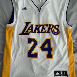Kobe Bryant Lakers Jersey Size Small