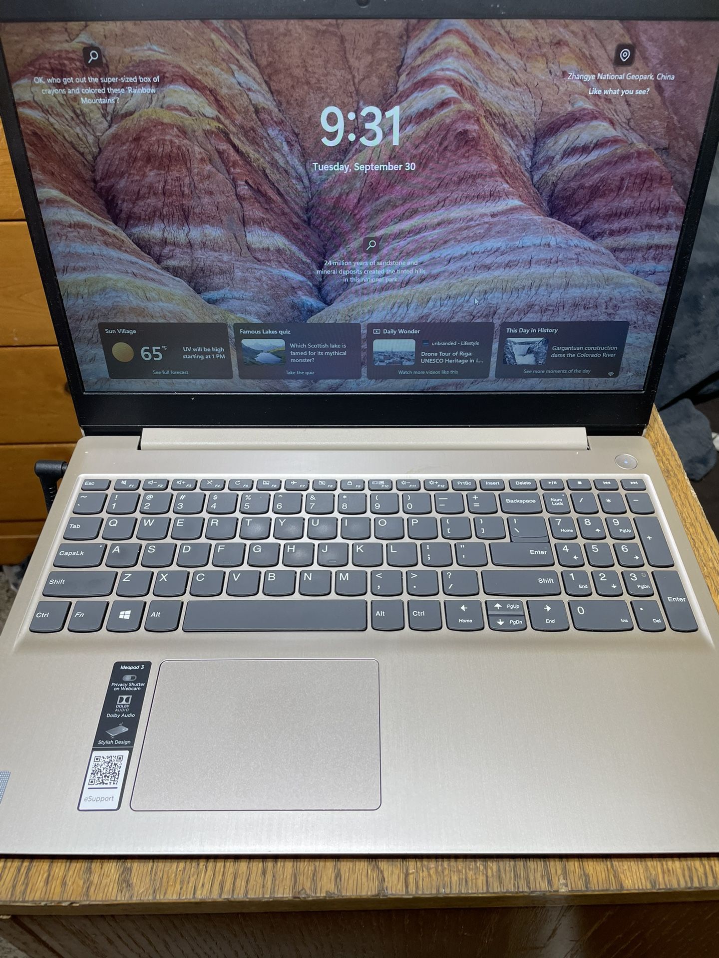 Lenovo IdeaPad 3 15.6" | 10th Gen Intel i5 | 12GB RAM | 500GB SSD | Windows 11 Home