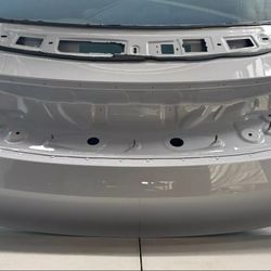 2020 2021 2022 2023 2024 PORSCHE TAYCAN TRUNK LID
