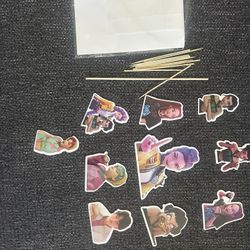 Cake Decorations K Pop New $4