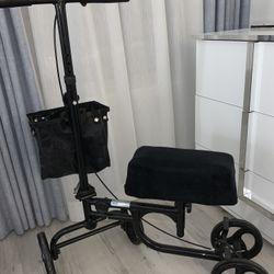 Rolling Knee Scooter