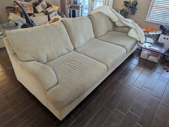 Long & wide couch