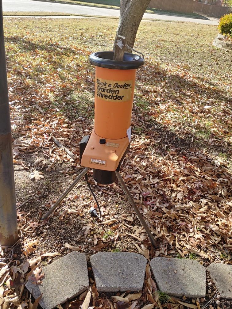Black and Decker Garden Shredder