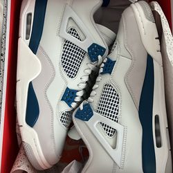 Air Jordan 4 Retro Off White/Military Blue