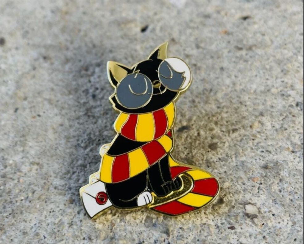 Gryffindor Harry Potter Magic Enamel Pin | Cute Cat Badge | Brooch Fashion Accessories