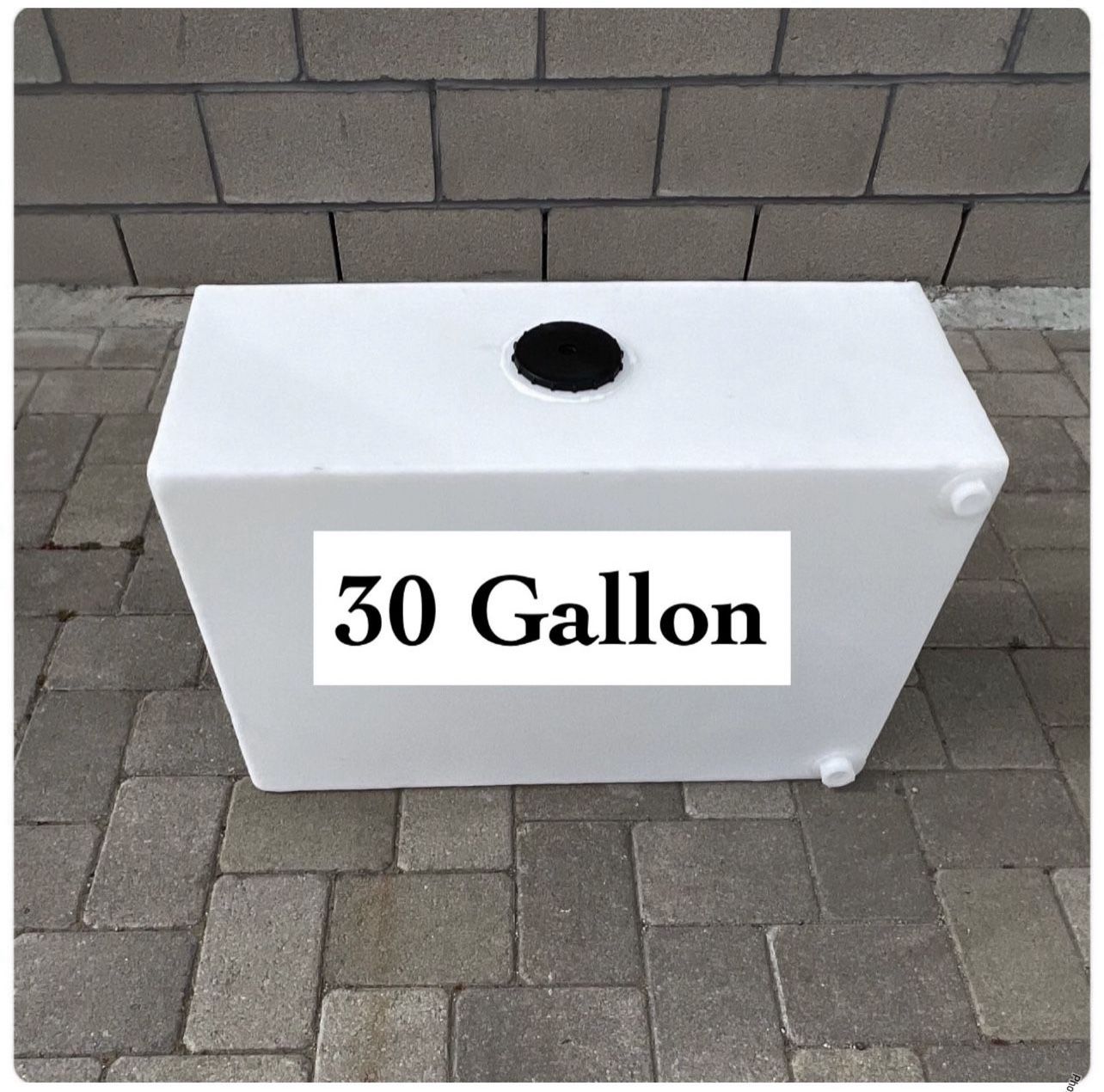 Carwash Water Tanks (30Gallon) Slim for Sale in Santa Ana, CA OfferUp
