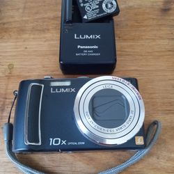PANASONIC LUMIX DIGITAL CAMERA 3.0" LCD HD 10X OPTICAL ZOOM TESTED WORK GREAT CONDITION 