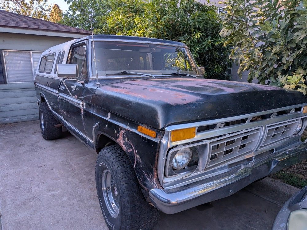 1977 Ford F150 Ranger XLT 4x4 Long Bed Heavy Half