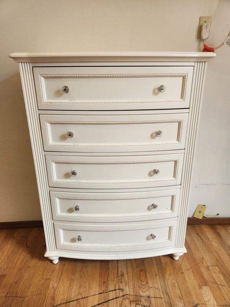 Madeline Five Drawer Dresser
