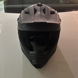 Istorm Dirtbike Helmet