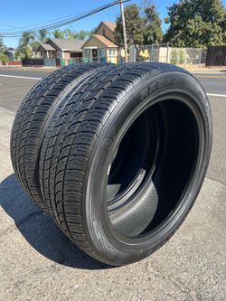 All season A/S 285/45/22”