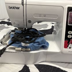 Embroidery machine 