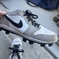 Nike Air Jordan Cleats Size 12