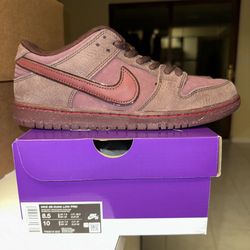 Nike SB Dunk ‘City of love Burgundy Crush’ MS 8.5
