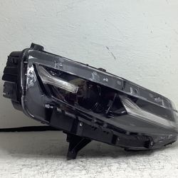 2019-2024 Chevy Camaro Right LED Headlight (1BB)