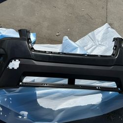 2019-2020-2021 Subaru Forester front bumper
