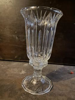 Crystal Vase With Crystal Base
