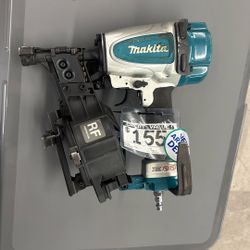Makita Nail Gun 