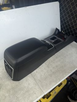 CENTER CONSOLE DODGE CHARGER 2015-2023