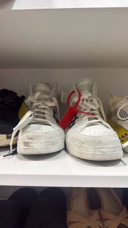 Off white shoes size 44