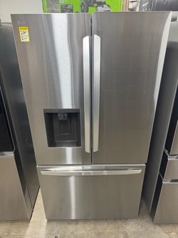 refrigerator and freezer LG brand new in good condition retail price $2400 my price 1400