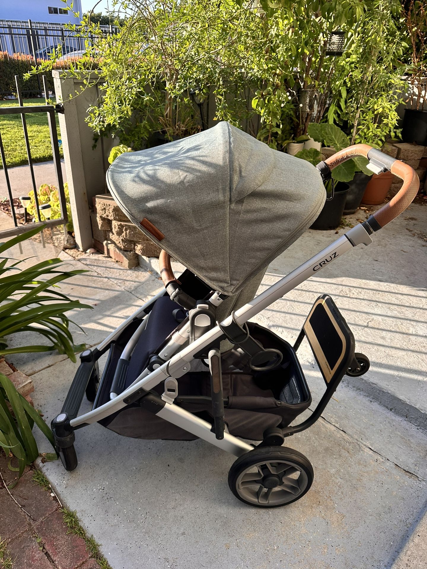 UPPAbaby Cruz® V2 + PiggyBack