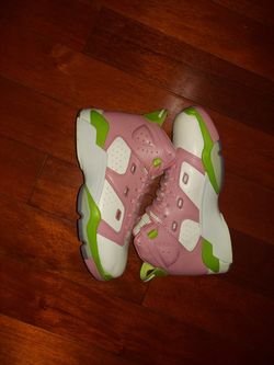 Jordans 6 17 23. Girls