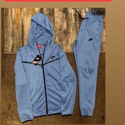 Blue Men Nike Sweatsuits Size Medium N Xl 