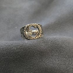 Authentic Gucci Interlocking G Paisley