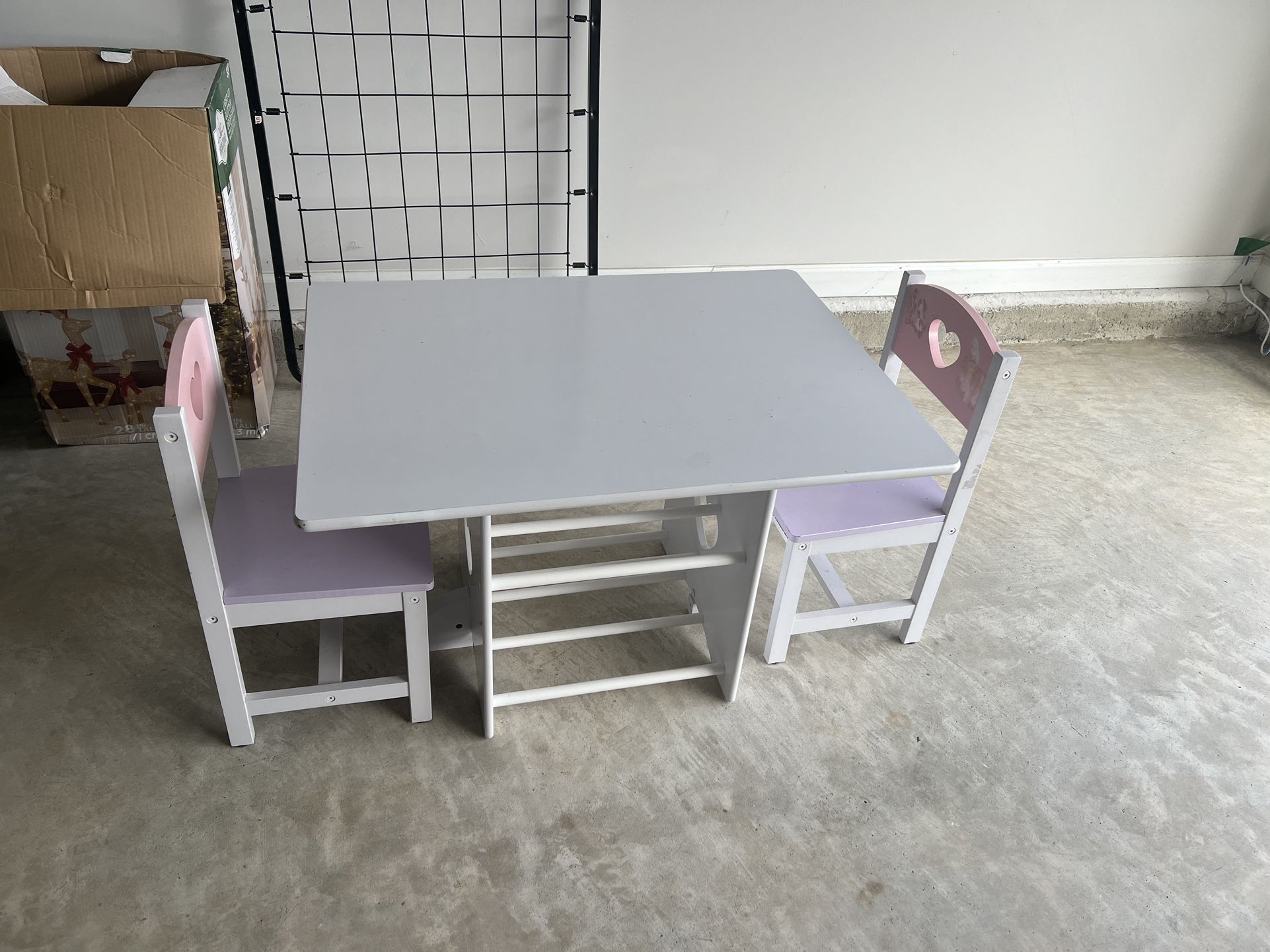 KidKraft Kids Table with 2 Chairs