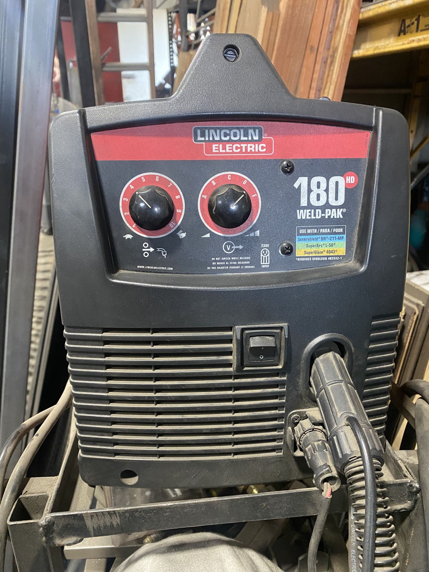Máquina De Soldar En Muy Buenas Condiciones