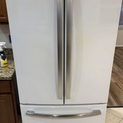 French Door refrigerator 