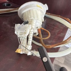 OEM Fuel Pump Module 0(contact info removed)AD – 2017 Dodge Charger Fuel Transfer Pump