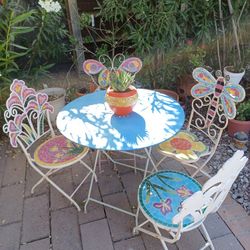 Garden table and 4 chairs sale new arrivals