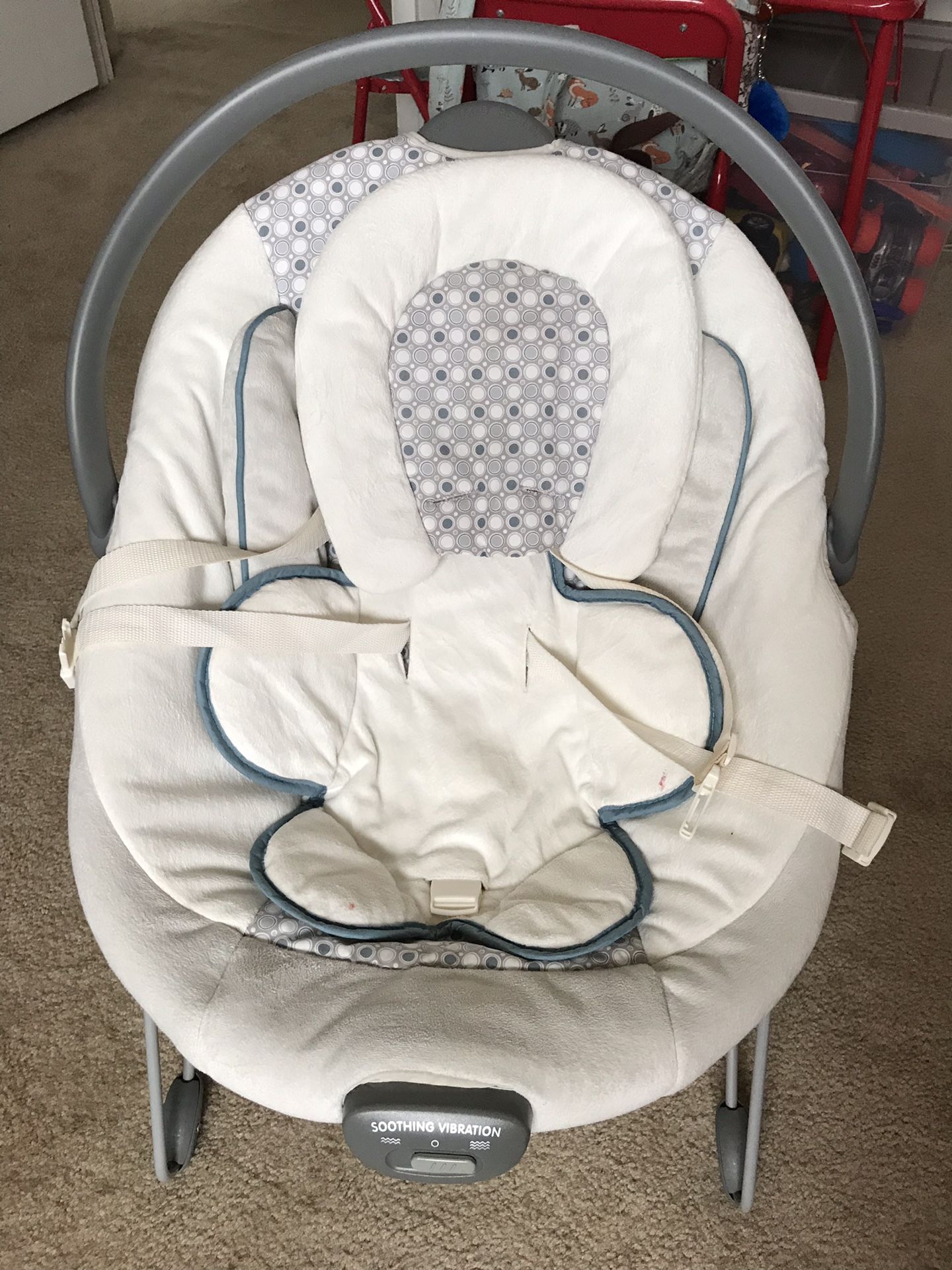 Graco Soothing System Glider Baby Swing