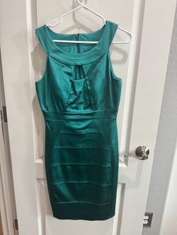 JAX Emerald Green Satin Cocktail Dress - Size 8