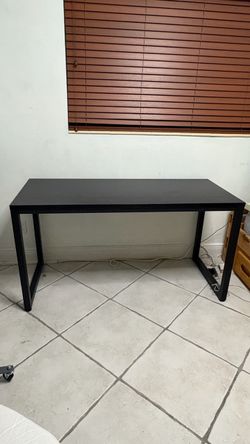 Black Computer Desk (MOVING SALE)