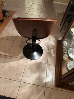 BAR STOOLS