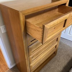 Solid Bedroom Set Thomasville