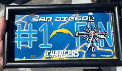 Chargers clock