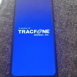 Telephone TracFone Nuevo en caja es Samsung Galaxy A03S