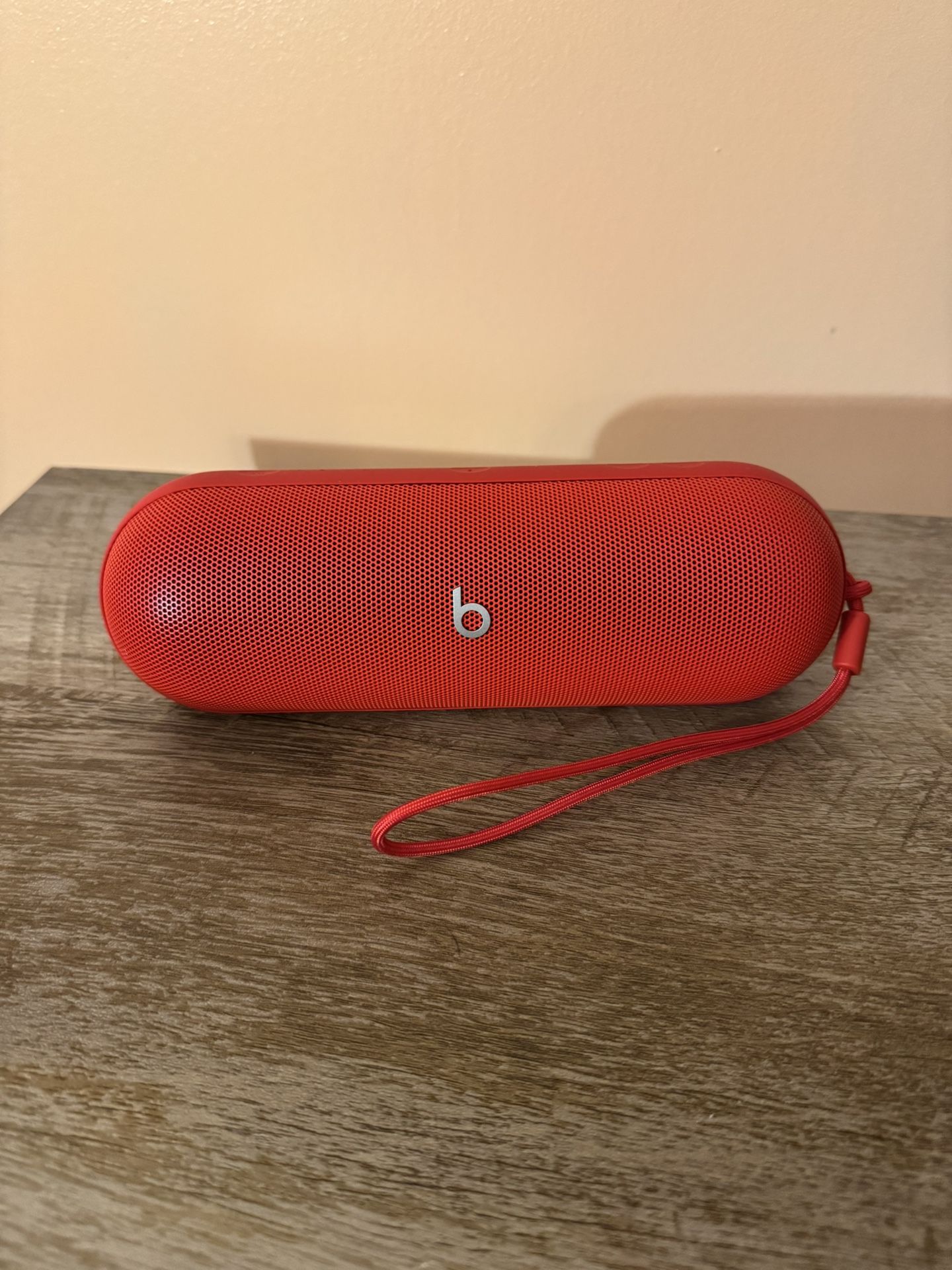 Beats Pill (Red)